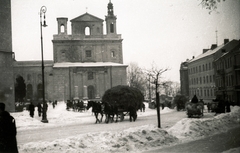 Poland, Lublin, ulica Królewska, szemben a katedrális., 1944, Jezsuita Levéltár, war damage, Baroque-style, damaged building, Catholic Church, hay, Cathedral, Jesuits, Giovanni Maria Bernardoni-design, Giuseppe Brizio-design, Fortepan #100427