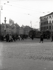 Poland, Warsaw, Plac Zamkowy az ulica Krakowskie Przedmieście felől nézve, balra a Zsigmond-oszlop., 1944, Jezsuita Levéltár, sculpture, Sigismund III Vasa-portrayal, Fortepan #100432