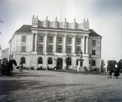 Lengyelország, Skierniewice, Járási Hivatal (Dom Sejmikowy) az ulica Jagiellońska és az ulica Konstytucji 3-go Maja találkozásánál., 1942, Bogdan Celichowski, középület, Konrad Kłos-terv, Fortepan #100522