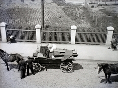 Lengyelország, Skierniewice, ulica Konstytucji 3-go Maja, a felvétel a Kertészeti Kutatóintézet (Instytut Ogrodnictwa) előtt készült., 1943, Bogdan Celichowski, Fortepan #100539