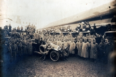 Magyarország, Kecskemét, Szarkás városrész., 1918, Buzás Balázs, egyenruha, csoportkép, teherautó, katonaság, automobil, autón ülni, Fortepan #100557