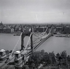 Hungary, Budapest I.,Budapest V., kilátás az Erzsébet híd és a belváros felé., 1941, Kurutz Márton, bridge, tram, picture, Danube, eclectic architecture, Budapest, suspension bridge, Duna-bridge, Antal Kherndl-design, Aurél Czekelius-design, Fortepan #10064