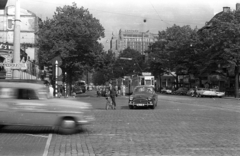 Belgium, Antwerpen, De Keyserlei a Teniersplaats felől nézve., 1960, Dobóczi Zsolt, Peugeot 303, villamos, kerékpár, Fortepan #100665