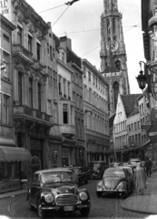 Belgium, Antwerpen, Oude Koornmarkt, háttérben a Miasszonyunk katedrális (Onze-Lieve-Vrouwekathedraal)., 1960, Dobóczi Zsolt, gótika, székesegyház, Jan Appelmans-terv, Pieter Appelmans-terv, Fortepan #100667