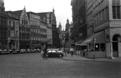 Belgium, Antwerpen, Grote Markt, háttérben a jezsuita templom., 1960, Dobóczi Zsolt, tér, kerékpár, Fortepan #100672