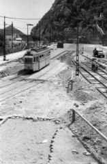 Magyarország, Tabán, Budapest I., Döbrentei tér a Rudas fürdő felé nézve. Jobbra a háttérben a Szent Gellért lépcső., 1963, Magyar Pál, Ganz TM, Budapest, Fortepan #101292