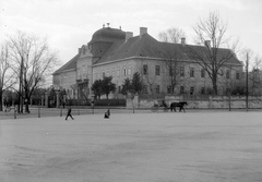 Magyarország, Hatvan, Kossuth tér, Grassalkovich-Hatvany kastély, Hatvany Lajos Múzeum., 1950, Kurutz Márton, kastély, barokk-stílus, palota, kúria, Andreas Mayerhoffer-terv, Oraschek Ignác-terv, Jung József-terv, Fortepan #10149