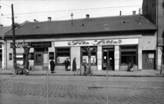 Magyarország, Budapest IV., Árpád út 86. A kép forrását kérjük így adja meg: Fortepan / Budapest Főváros Levéltára. Levéltári jelzet: HU_BFL_XV_19_c_11, 1961, Budapest Főváros Levéltára / Városrendezési és Építészeti Osztályának fényképei, A Fővárosi Tanács VB Városrendezési és Építészeti Osztályának, lottózó, Budapest, Fortepan #102083