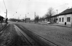 Magyarország, Budapest IV., Árpád út, balra a Viola utca torkolata, jobbra a Király (Rezi Károly) utca leágazása. A kép forrását kérjük így adja meg: Fortepan / Budapest Főváros Levéltára. Levéltári jelzet: HU_BFL_XV_19_c_11, 1961, Budapest Főváros Levéltára / Városrendezési és Építészeti Osztályának fényképei, A Fővárosi Tanács VB Városrendezési és Építészeti Osztályának, Budapest, Fortepan #102100