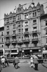 Magyarország, Budapest VII., Baross tér 15. A kép forrását kérjük így adja meg: Fortepan / Budapest Főváros Levéltára. Levéltári jelzet: HU_BFL_XV_19_c_11, 1961, Budapest Főváros Levéltára / Városrendezési és Építészeti Osztályának fényképei, A Fővárosi Tanács VB Városrendezési és Építészeti Osztályának, Budapest, Fortepan #102289