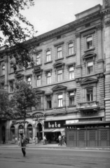 Magyarország, Budapest VII., Rákóczi út 8. A kép forrását kérjük így adja meg: Fortepan / Budapest Főváros Levéltára. Levéltári jelzet: HU_BFL_XV_19_c_11, 1961, Budapest Főváros Levéltára / Városrendezési és Építészeti Osztályának fényképei, A Fővárosi Tanács VB Városrendezési és Építészeti Osztályának, Budapest, Fortepan #102326