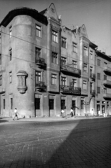 Magyarország, Budapest IX., Üllői út 115/b, balra az Ernő utca. A kép forrását kérjük így adja meg: Fortepan / Budapest Főváros Levéltára. Levéltári jelzet: HU_BFL_XV_19_c_11, 1961, Budapest Főváros Levéltára / Városrendezési és Építészeti Osztályának fényképei, A Fővárosi Tanács VB Városrendezési és Építészeti Osztályának, Budapest, Fortepan #102582