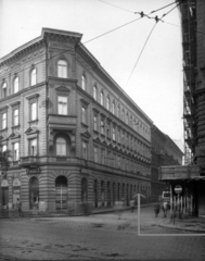 Hungary, Budapest V., Szent István körút, szemben a Bihari János utca. A kép forrását kérjük így adja meg: Fortepan / Budapest Főváros Levéltára. Levéltári jelzet: HU_BFL_XV_19_c_11, 1960, Budapest Főváros Levéltára / Városrendezési és Építészeti Osztályának fényképei, A Fővárosi Tanács VB Városrendezési és Építészeti Osztályának, tram, Budapest, Fortepan #102630