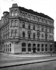 Magyarország, Budapest II., Zsigmond tér 8., a Lajos utcából nézve. A kép forrását kérjük így adja meg: Fortepan / Budapest Főváros Levéltára. Levéltári jelzet: HU_BFL_XV_19_c_11, 1961, Budapest Főváros Levéltára / Városrendezési és Építészeti Osztályának fényképei, A Fővárosi Tanács VB Városrendezési és Építészeti Osztályának, Budapest, Fortepan #103325