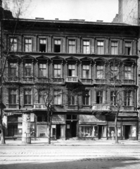 Magyarország, Budapest VIII., József körút 21. A kép forrását kérjük így adja meg: Fortepan / Budapest Főváros Levéltára. Levéltári jelzet: HU_BFL_XV_19_c_11, 1957, Budapest Főváros Levéltára / Városrendezési és Építészeti Osztályának fényképei, A Fővárosi Tanács VB Városrendezési és Építészeti Osztályának, Budapest, művirágos, üveges, Fortepan #103494