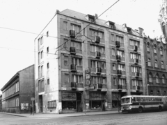 Magyarország, Budapest IX., Üllői út 79., Viola utca sarok. A kép forrását kérjük így adja meg: Fortepan / Budapest Főváros Levéltára. Levéltári jelzet: HU_BFL_XV_19_c_11, 1973, Budapest Főváros Levéltára / Városrendezési és Építészeti Osztályának fényképei, A Fővárosi Tanács VB Városrendezési és Építészeti Osztályának, Budapest, Fortepan #103770