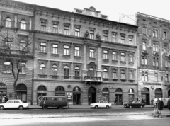 Magyarország, Budapest IX., Üllői út 91/a. A kép forrását kérjük így adja meg: Fortepan / Budapest Főváros Levéltára. Levéltári jelzet: HU_BFL_XV_19_c_11, 1973, Budapest Főváros Levéltára / Városrendezési és Építészeti Osztályának fényképei, A Fővárosi Tanács VB Városrendezési és Építészeti Osztályának, Trabant-márka, Lada-márka, UAZ-márka, Trabant 601, VAZ 2101, Budapest, Fortepan #103778