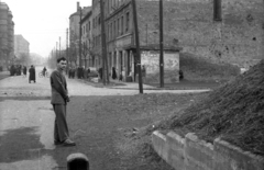 Magyarország, Budapest XIV., Tábornok utca - Francia út kereszteződése a vasúti aluljárótól nézve. A kép forrását kérjük így adja meg: Fortepan / Budapest Főváros Levéltára. Levéltári jelzet: HU.BFL.XV.19.c.10, 1958, Budapest Főváros Levéltára / BRFK helyszínelési fényképei, BRFK Hivatala Bűnügyi Technikai Osztály, Budapest, Bűnügy rekonstruálása, Fortepan #103989