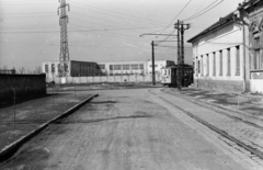 Magyarország, Budapest XX., Baross utca a Hátár út felé nézve. A kép forrását kérjük így adja meg: Fortepan / Budapest Főváros Levéltára. Levéltári jelzet: HU.BFL.XV.19.c.10, 1958, Budapest Főváros Levéltára / BRFK helyszínelési fényképei, BRFK Hivatala Bűnügyi Technikai Osztály, utcakép, villamos, távvezeték, Budapest, Fortepan #104000