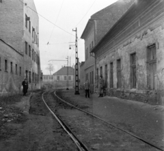 Magyarország, Budapest IV., Zsilip utca ("Aranyköz") a Váci út felől a Baross utca felé nézve. A kép forrását kérjük így adja meg: Fortepan / Budapest Főváros Levéltára. Levéltári jelzet: HU.BFL.XV.19.c.10, 1959, Budapest Főváros Levéltára / BRFK helyszínelési fényképei, BRFK Hivatala Bűnügyi Technikai Osztály, Budapest, Fortepan #104184