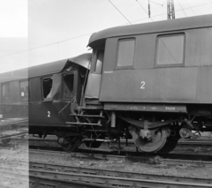 Magyarország, Budapest VIII., vasúti baleset a Keleti pályaudvar külső vágányainál. A kép forrását kérjük így adja meg: Fortepan / Budapest Főváros Levéltára. Levéltári jelzet: HU.BFL.XV.19.c.10, 1963, Budapest Főváros Levéltára / BRFK helyszínelési fényképei, BRFK Hivatala Bűnügyi Technikai Osztály, vasút, baleset, Budapest, Fortepan #104441