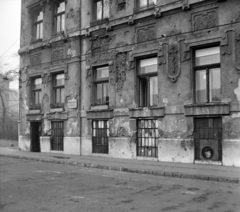 Magyarország, Budapest XIV., Francia út 42. A kép forrását kérjük így adja meg: Fortepan / Budapest Főváros Levéltára. Levéltári jelzet: HU.BFL.XV.19.c.10, 1963, Budapest Főváros Levéltára / BRFK helyszínelési fényképei, BRFK Hivatala Bűnügyi Technikai Osztály, Budapest, Fortepan #104480