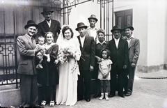 Magyarország, Budapest VII., a Kazinczy utcai orthodox központ udvara, hüpe (menyegzői baldachin) a zsinagógánál., 1947, Hámori Gyula, zsidóság, Budapest, hüpe, esküvő, Fortepan #104713