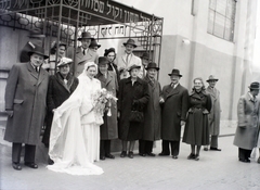 Magyarország, Budapest VII., a Kazinczy utcai orthodox központ udvara, hüpe (menyegzői baldachin) a zsinagógánál., 1948, Hámori Gyula, zsidóság, Budapest, héber írás, hüpe, Dávid csillag, Fortepan #104926