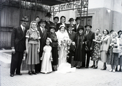 Magyarország, Budapest VII., a Kazinczy utcai orthodox központ udvara, hüpe (menyegzői baldachin) a zsinagógánál., 1949, Hámori Gyula, zsidóság, Budapest, hüpe, Fortepan #105575