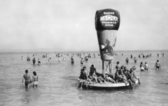 Hungary,Lake Balaton, Siófok, Strand., 1943, Archiv für Zeitgeschichte ETH Zürich / Agnes Hirschi, Carl Lutz, sunbathe, ad pillar, Caola brand, Fortepan #105698