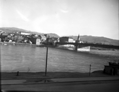 Ausztria, Linz, Duna, Nibelungenbrücke, a túlparton jobbra a Szent József-templom., 1949, Archiv für Zeitgeschichte ETH Zürich / Agnes Hirschi, Carl Lutz, híd, látkép, Fortepan #105803