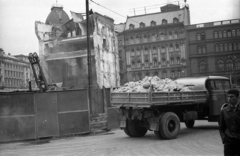 Hungary, Budapest VIII., Blaha Lujza tér, a Nemzeti Színház bontása., 1965, Hunyady József, demolition, Budapest, Fortepan #106220