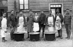 1922, Forgó Andrea, uniform, yard, tableau, military, woman, cooking, apron, cooking pot, ladle, hatchet, Fortepan #10630