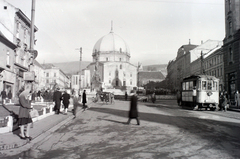 Hungary, Pécs, Széchenyi tér, Dzsámi., 1948, Hunyady József, tram, public transport, dome, street view, Fortepan #107047