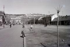 Hungary, Pécs, Búza tér, szemben a Havihegyi kápolna., 1948, Hunyady József, street view, sapling, Fortepan #107048