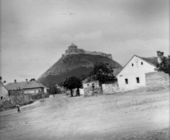 Hungary, Sümeg, a vár a Bem utca felől nézve., 1963, Hunyady József, Fortepan #107086