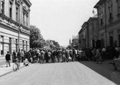 Magyarország, Baja, Deák Ferenc utca az Aranysárkány című film forgatásakor, jobbra a Türr István Múzeum., 1966, Hunyady József, filmforgatás, Fortepan #107278