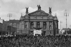 Ukrajna, Lviv, Szvobodi sugárút (Adolf Hitler Platz), Operaház., 1942, Kókány Jenő, operaház, Zygmunt Gorgolewski-terv, Fortepan #107592