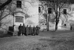 Szlovákia, Borsi, a Rákóczi-várkastély falán II. Rákóczi Ferenc emléktáblája., 1939, Kókány Jenő, Fortepan #107692