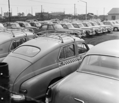 Magyarország, Budapest IX., Könyves Kálmán körút, a Főtaxi telephelye a Mester utca közelében., 1959, Bauer Sándor, taxi, GAZ M21 Volga, Budapest, telephely, FSO Warszawa, Fortepan #109479