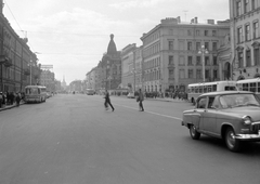 Oroszország, Szentpétervár, (Leningrád) Nyevszkij sugárút., 1965, Gyöngyi, Szovjetunió, trolibusz, lámpaoszlop, ZIU-5, Fortepan #10959