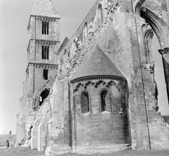 Hungary, Zsámbék, premontrei templom., 1965, Gyöngyi, church, ruins, Catholic Church, Romanesque Architecture, Premonstratensians, Fortepan #10987