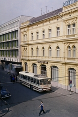 Magyarország, Szeged, Kölcsey utca, Royal szálló., 1971, Bauer Sándor, színes, autóbusz, szálloda, mercedes w120, rendszám, neon felirat, Fortepan #110987