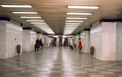 Magyarország, Budapest VIII., metróállomás a Keleti pályaudvarnál., 1971, Lovas Gábor, Pálmai István, színes, metró, metróállomás, Budapest, Fortepan #11101