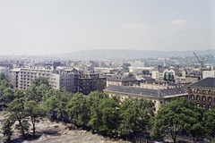 Hungary, Budapest XIII., kilátás a Volga szállóból, előtérben a Váci út házsora, jobbra a Pozsonyi úti református templom tornya látszik., 1972, Bauer Sándor, colorful, Budapest, Fortepan #111018