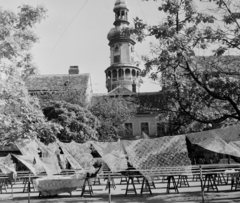 Magyarország, Sopron, Kisvárkerület, piac, háttérben a Tűztorony., 1965, Bauer Sándor, Fortepan #111331