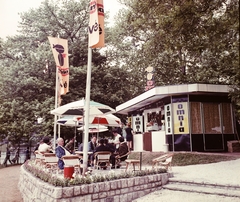 Magyarország, Városliget,Budapesti Nemzetközi Vásár, Budapest XIV., Omnia kávézó a Városligeti-tó közelében., 1969, Bauer Sándor, színes, nemzetközi vásár, pavilon, Budapest, Fortepan #111433