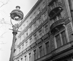 Magyarország, Budapest V., az Apáczai Csere János utcai Duna szálló Dunakorzó felőli homlokzata bezárás után, bontás előtt., 1967, Bauer Sándor, Budapest, Fortepan #111519