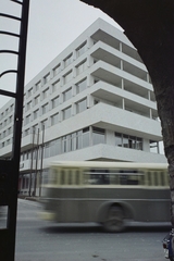 Magyarország, Székesfehérvár, Hotel Alba Regia a Várkörút (Népköztársaság út) felől nézve., 1972, Bauer Sándor, színes, Fortepan #112353