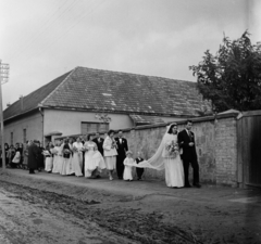 Magyarország, Harta, 1958, Bauer Sándor, esküvő, képarány: négyzetes, Fortepan #112833